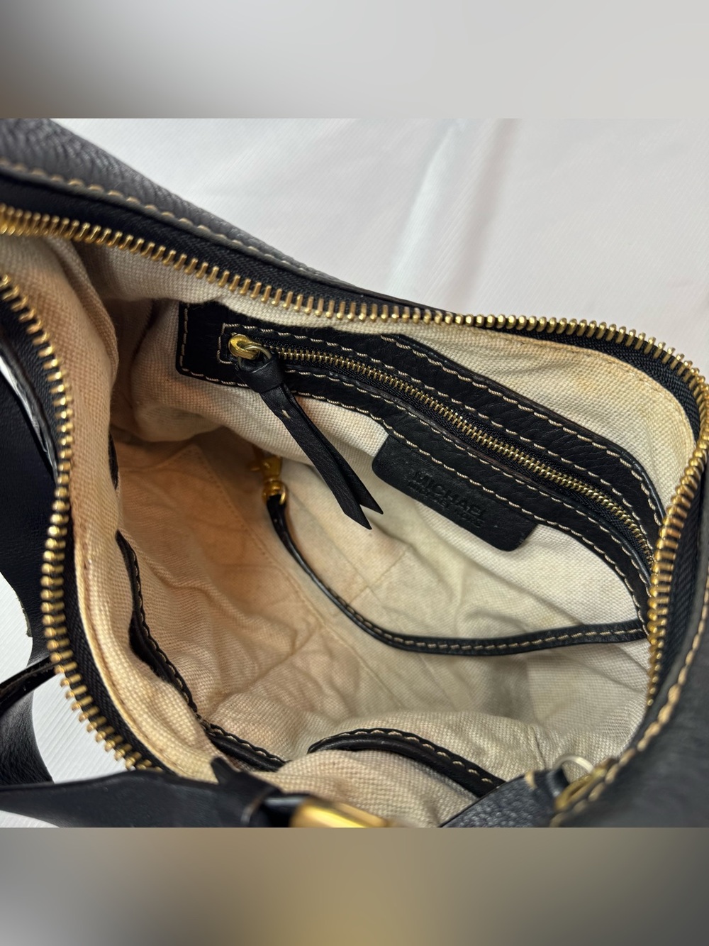 Michael Kors Leather Buckle Hobo Shoulder Bag Handbag - Picture 7 of 8